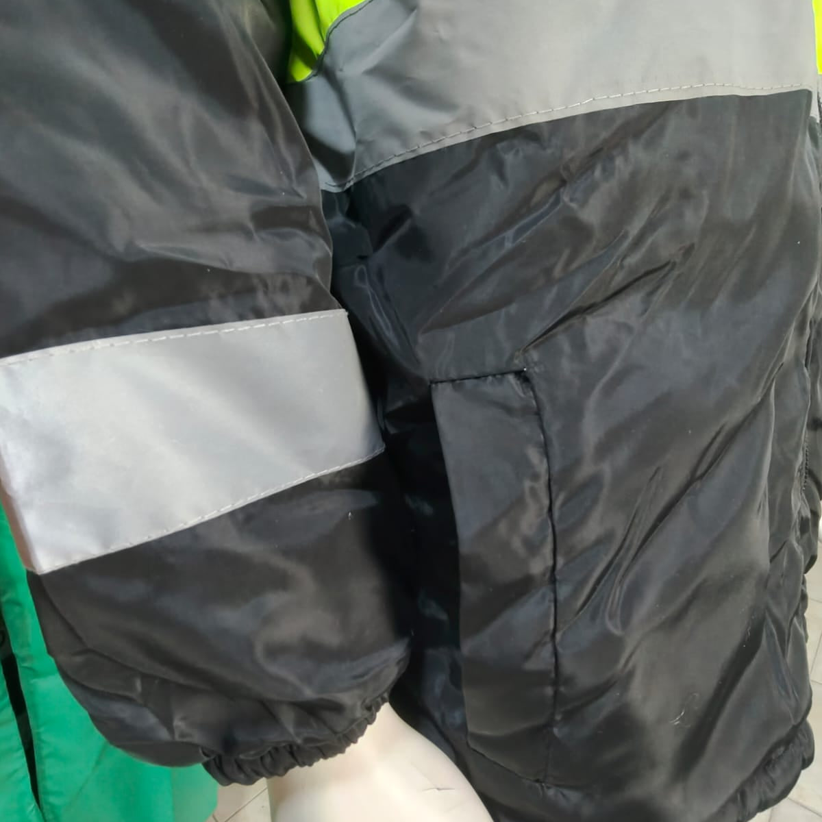 جاكيت Boss لموني مبطن فرو | Jacket-Boss-FurLined-Lemon