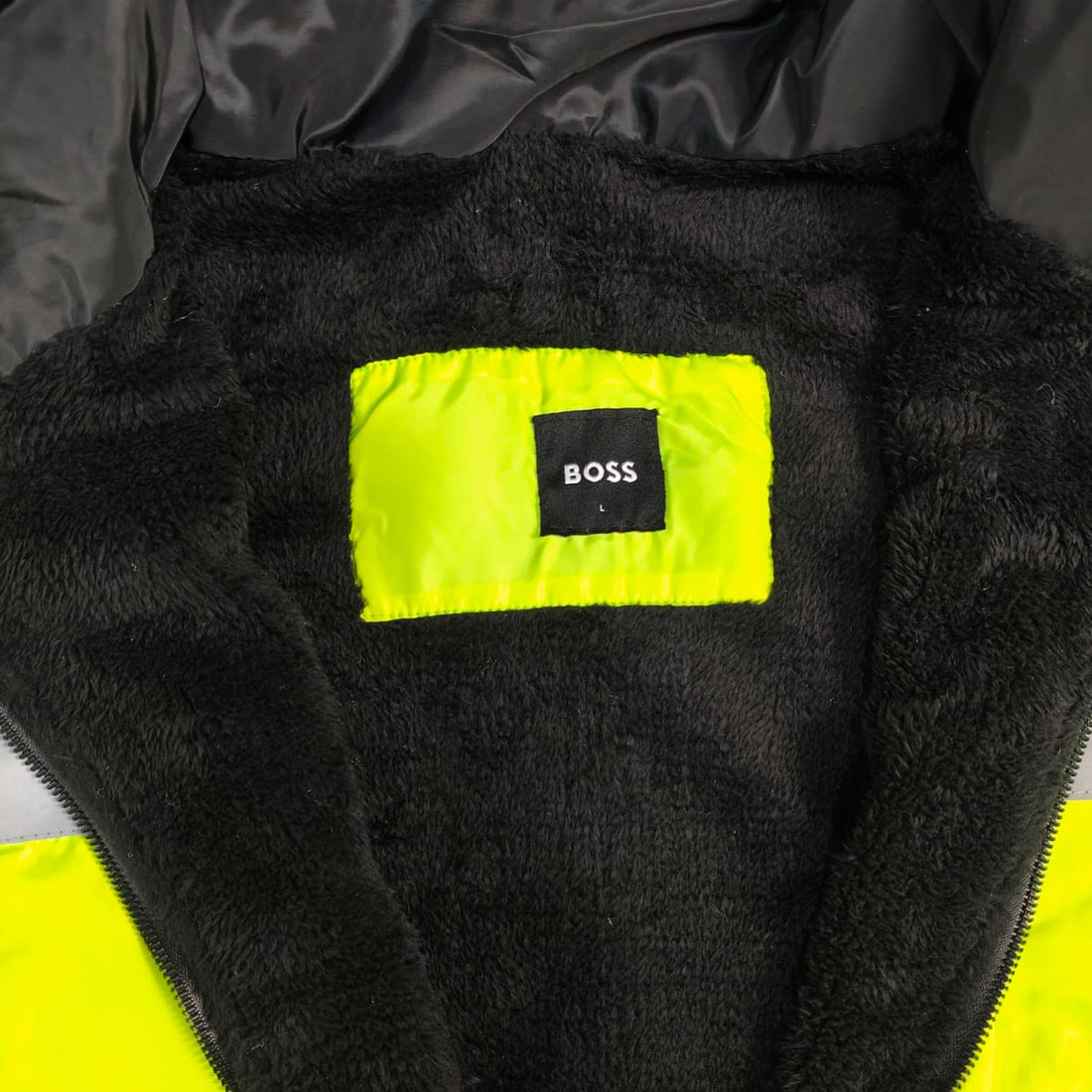جاكيت Boss فسفوري مبطن فرو | Jacket-Boss-FurLined-PH