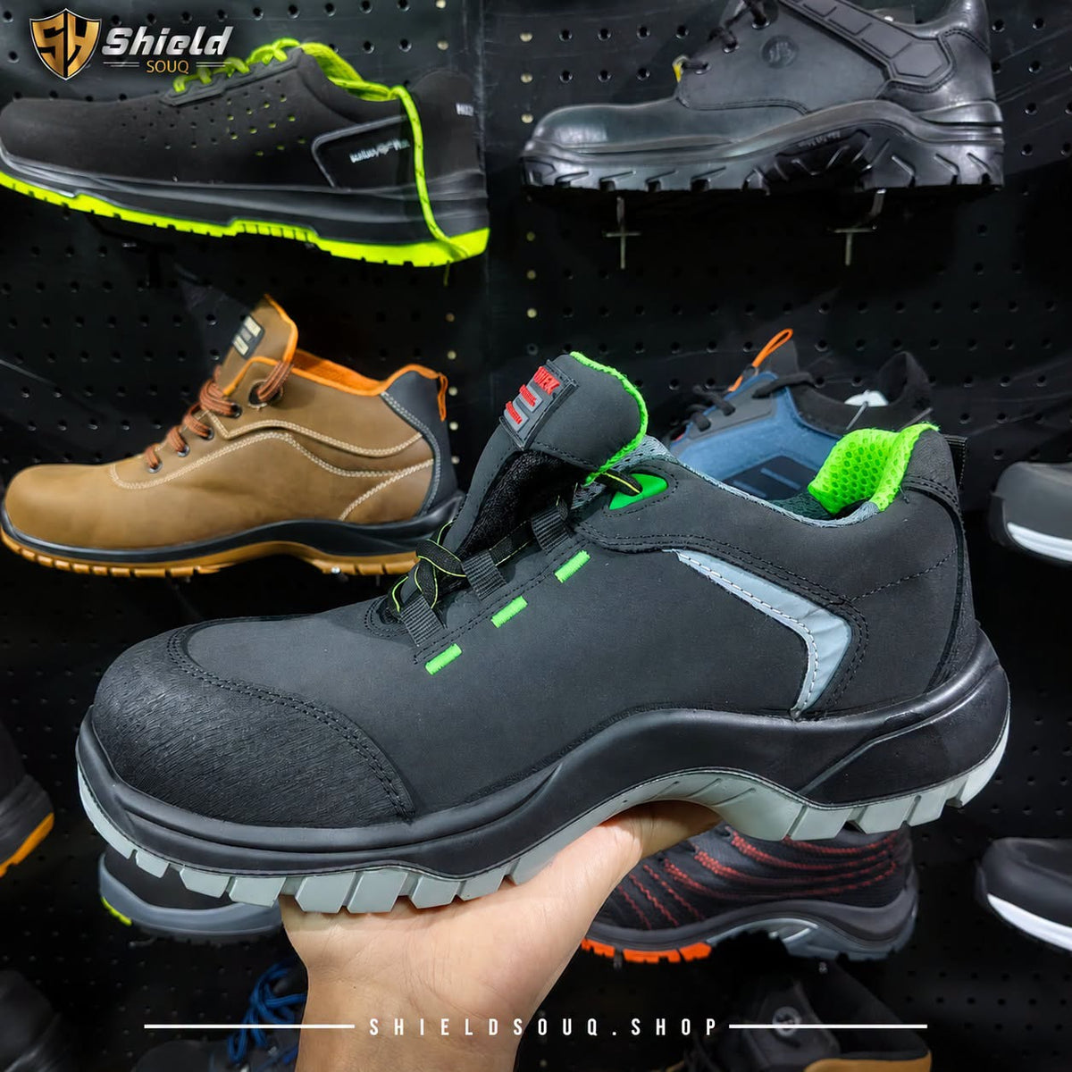 سيفتي شوز مكتبي S3 SRC براند إيمكس تركي أسود × أخضر Active Plus | SafetyShoes-Emex-ActivePlus