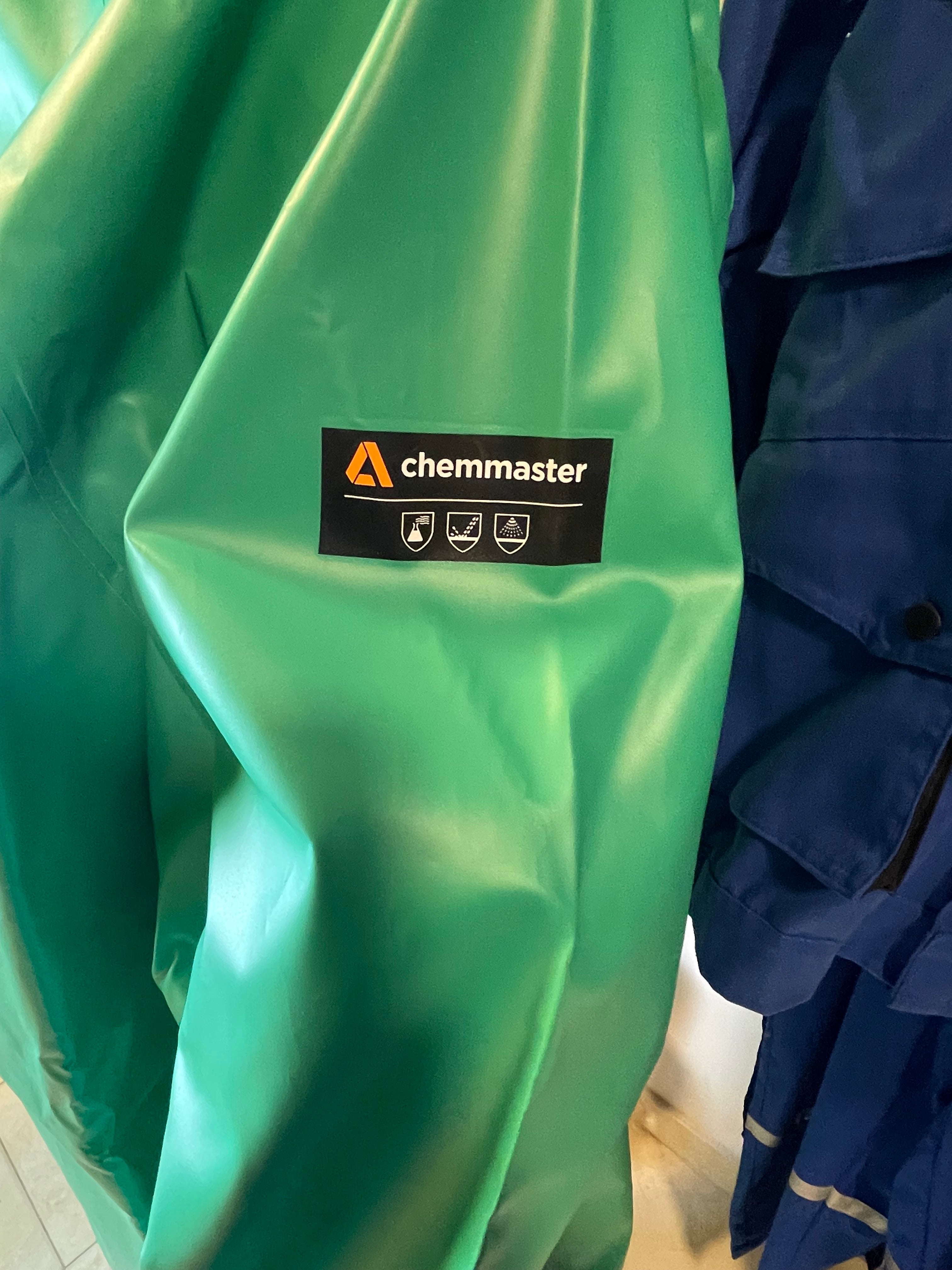 Alpha Solway chemical suit ( Chemmaster B-0917 )