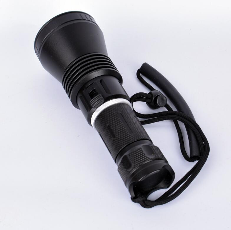 185-58 Professional Rechargeable Diving Flashlight 2000 Lumens