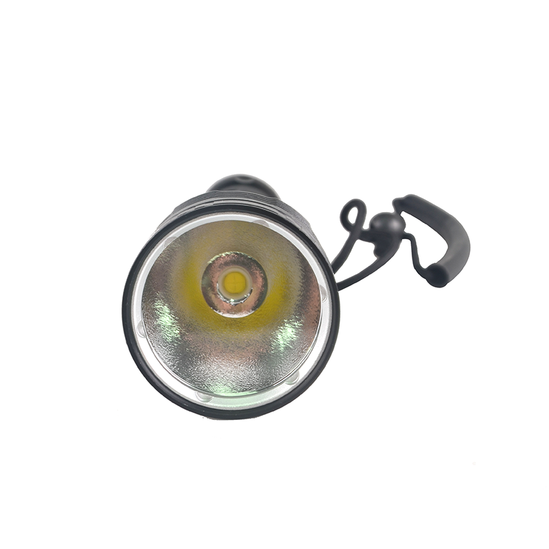 P70 Professional Rechargeable Diving Flashlight