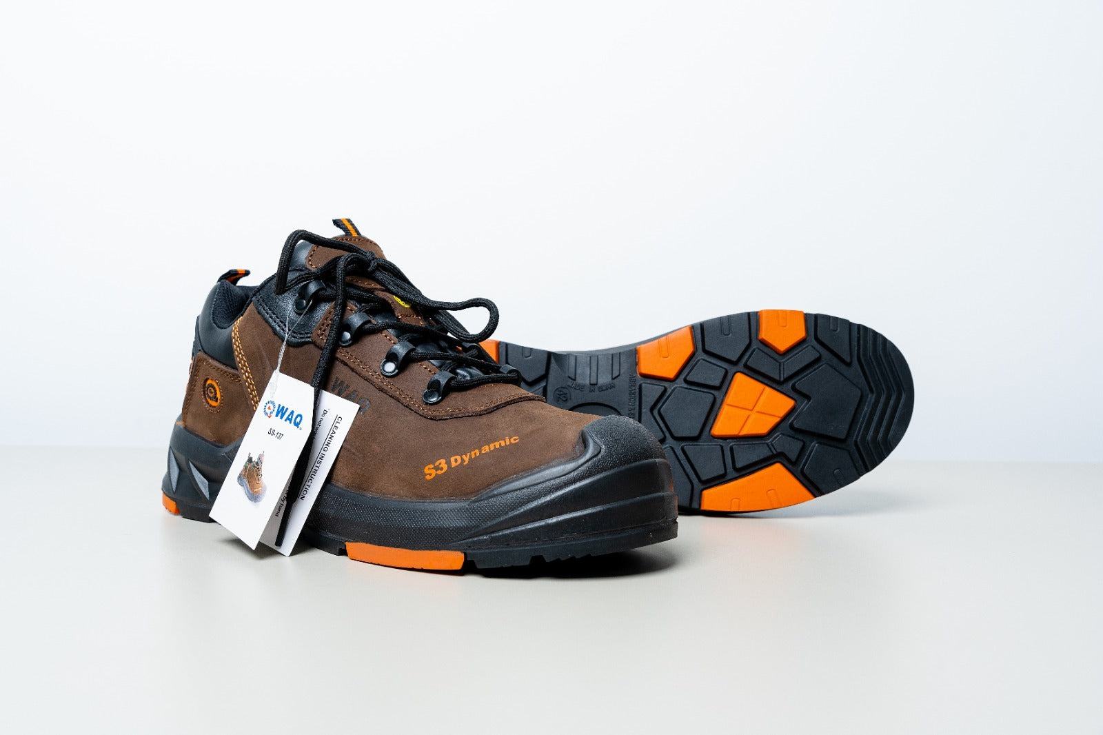 WAQ SS-137 Safety Shoes