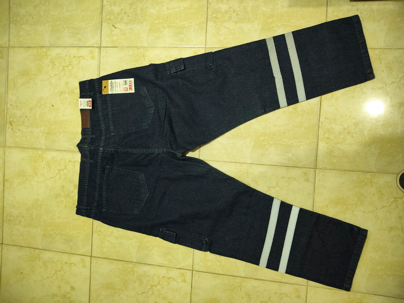 3max Reflective Jeans Pants - Size 46