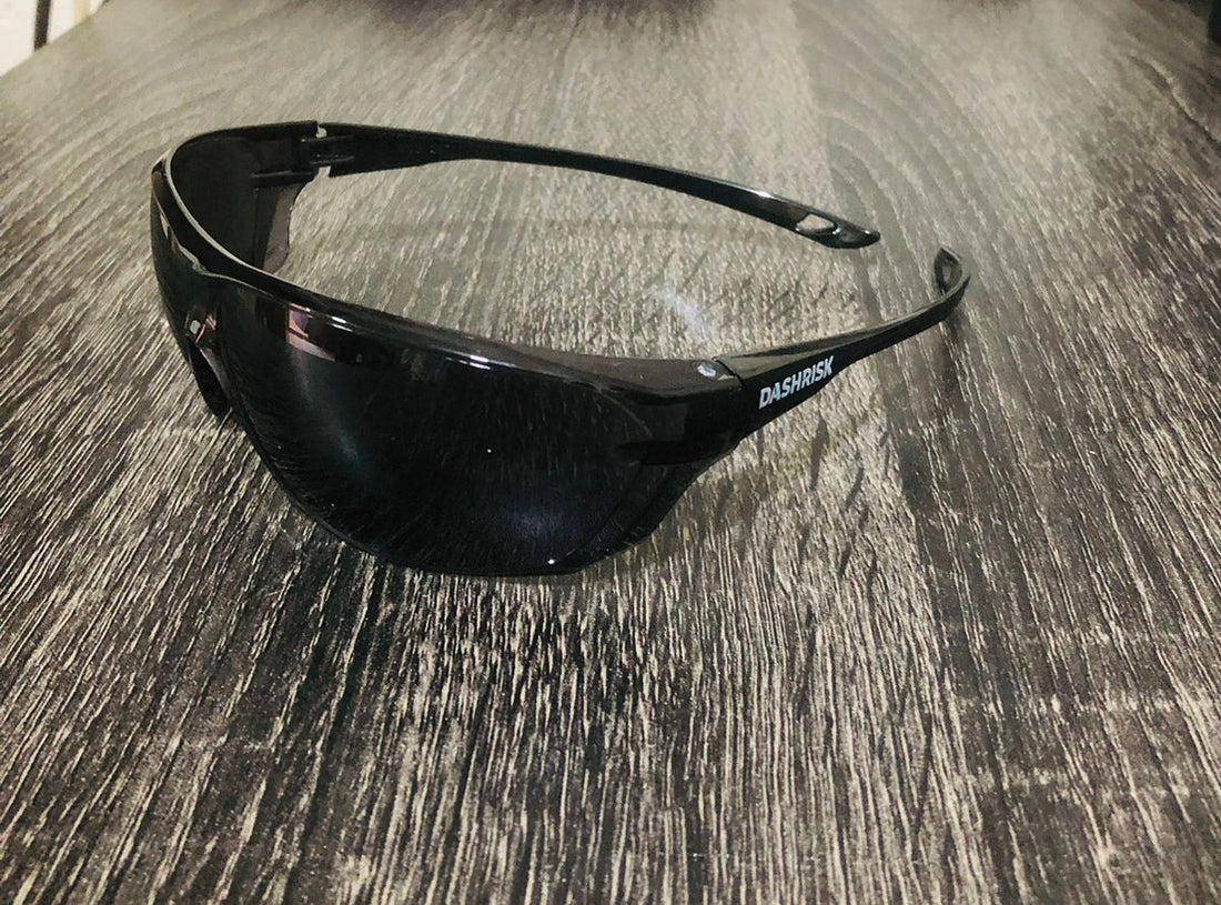 نظارة سيفتي داش ريسك عدسة سوداء | SafetyGlasses-DashRisk-Black